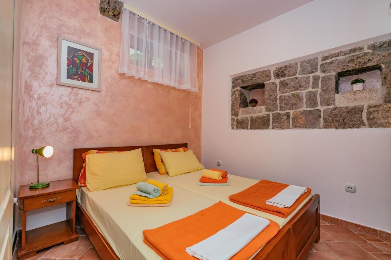 טיווט Apartments Bigovo Veljic מראה חיצוני תמונה