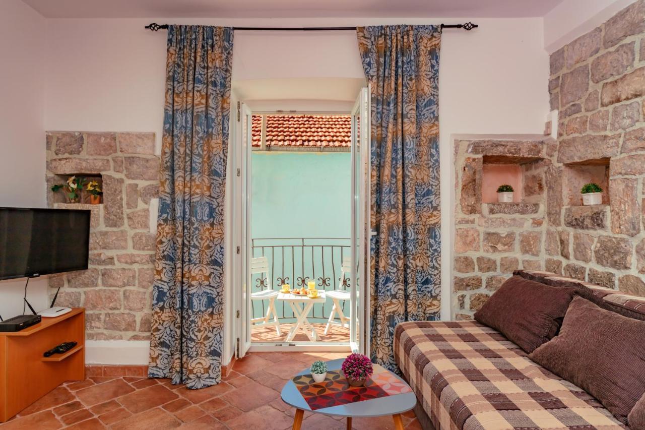 טיווט Apartments Bigovo Veljic מראה חיצוני תמונה