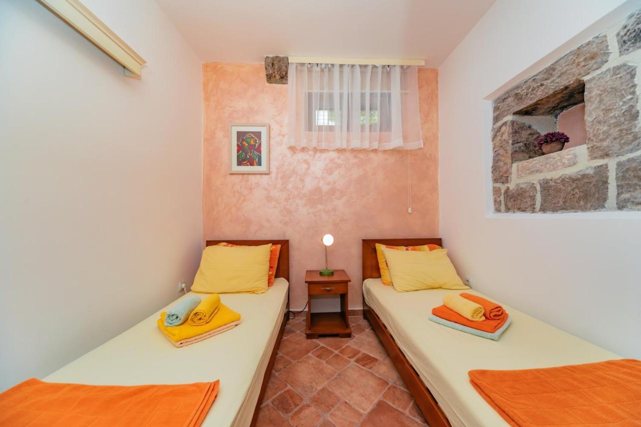 טיווט Apartments Bigovo Veljic מראה חיצוני תמונה