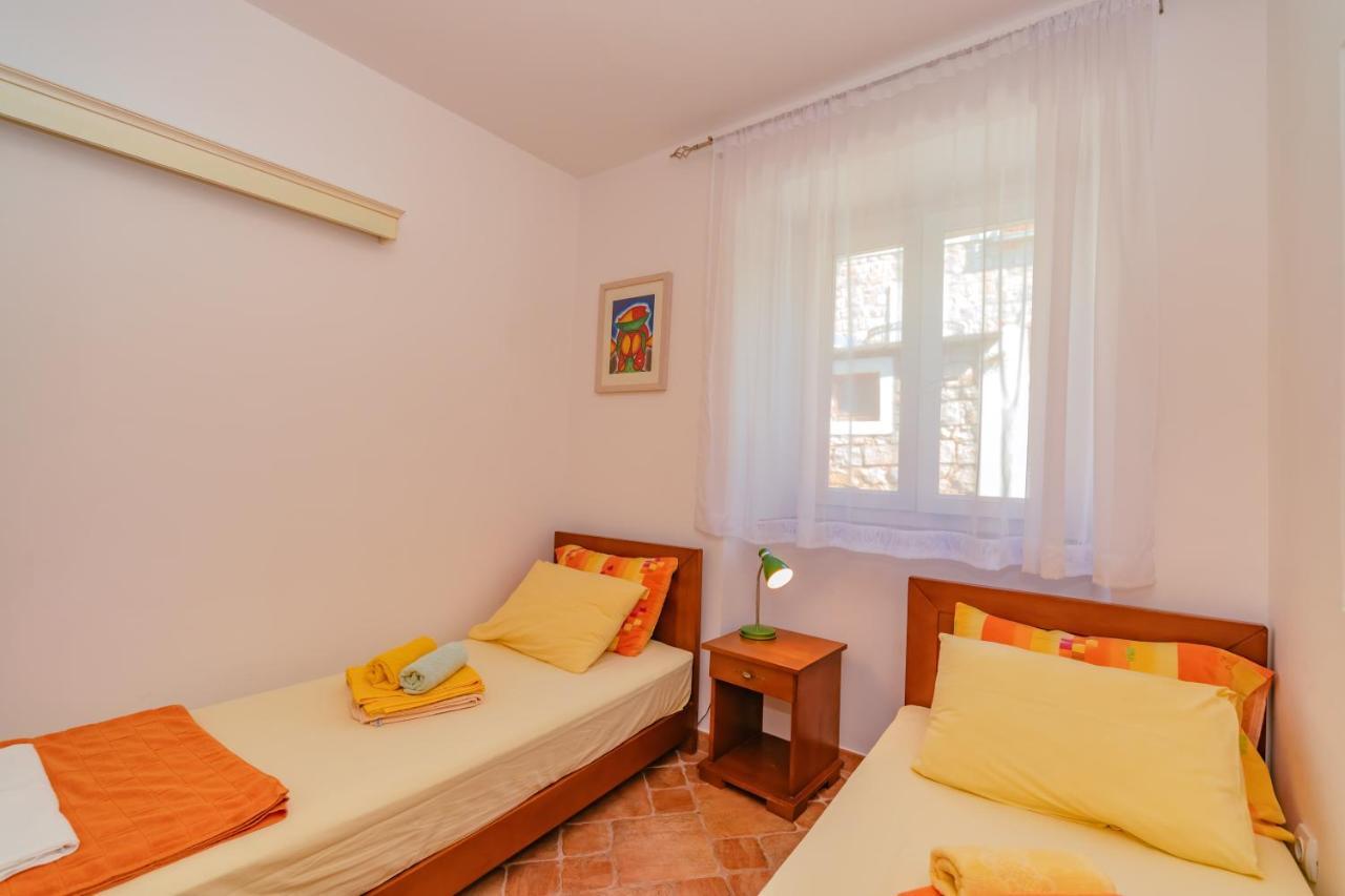 טיווט Apartments Bigovo Veljic מראה חיצוני תמונה