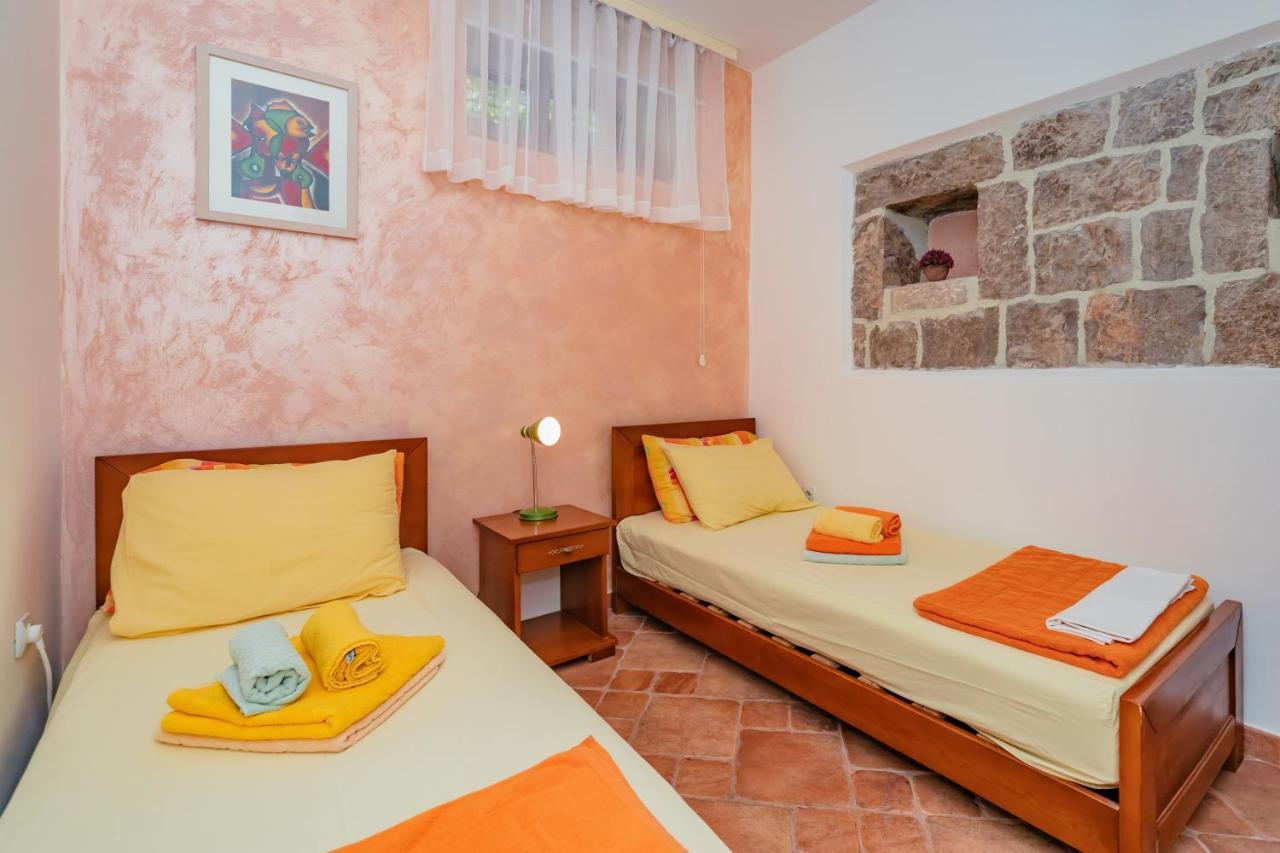 טיווט Apartments Bigovo Veljic מראה חיצוני תמונה