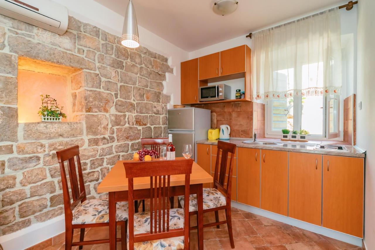 טיווט Apartments Bigovo Veljic מראה חיצוני תמונה